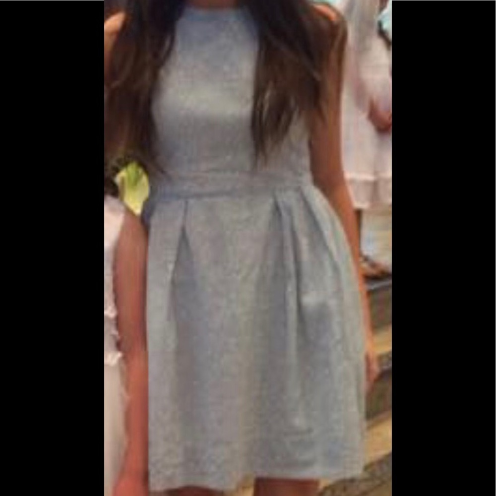 Gap 4 blue and white lined dress worn once. - Picture 1 of 6